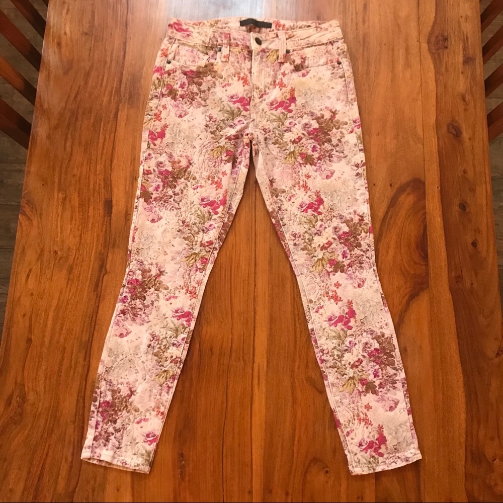 Genetic Brooke Romeo Floral Jeans 27 x 26